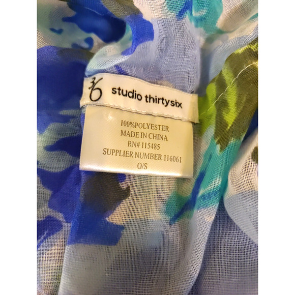 Studio Thirty Six Blue Scarf Infinity 68 X 18" Floral Art Design - Picture 5 of 7
